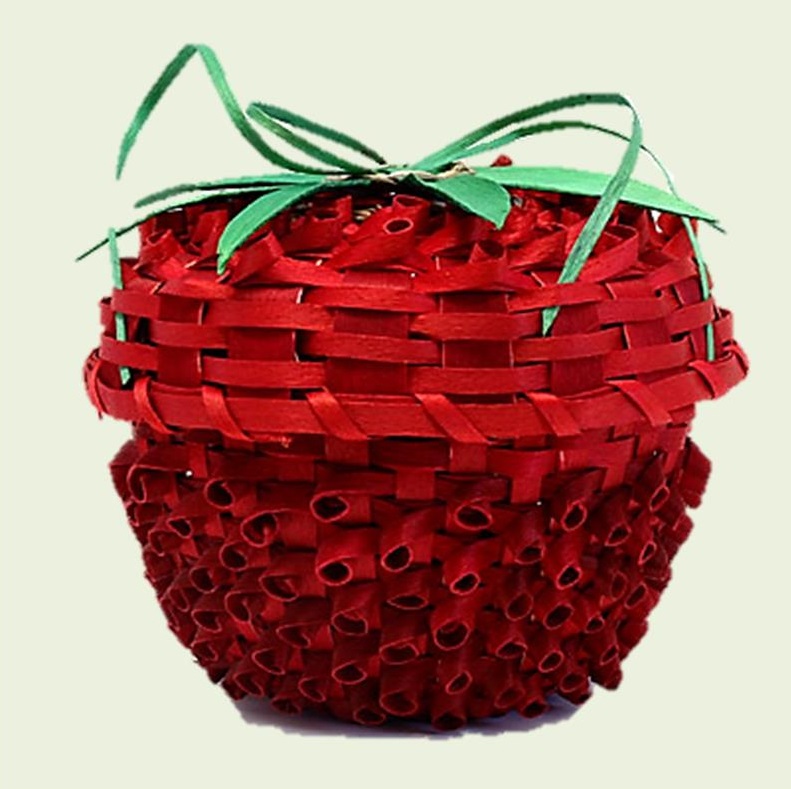 Strawberry basket_via Indian Craft Shop